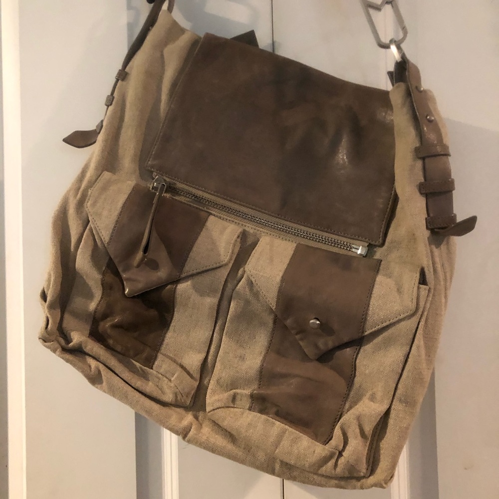 Allibelle Tan Purse